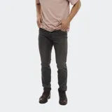 Pantalón de jean Wrangler Texas Slim color gris oscuro, de corte ajustado y diseño clásico de cinco bolsillos.