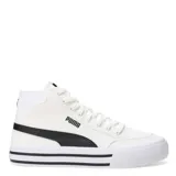 Championes urbanos Puma modelo Court Classic Vulc Mid FS, de caña media, confeccionados en lona negra con la icónica franja lateral en color blanco. Presentan cierre de cordones, cuello acolchado y suela vulcanizada blanca con líneas decorativas negras.