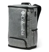 Mochila Columbia de diseño rectangular y estructura rígida, confeccionada en tela gris jaspeada con tecnología Omni-Shield repelente al agua. Cuenta con un compartimento principal con cierre superior, un bolsillo frontal vertical con el logo de la marca estampado en blanco, un bolsillo inferior con cierre, bolsillos laterales elásticos y correas acolchadas para los hombros.