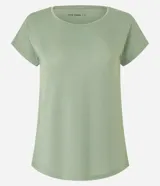 Remera manga corta de microfibra color marrón, de escote redondo y calce cómodo, marca Get Over.