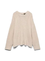 Sweater de punto color beige, con cuello redondo, mangas largas y diseño de trenzas en el frente. Presenta una abertura en la espalda con detalle de lazo.