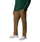 Pantalón cargo Columbia modelo Roc Tech Cargo Pant Omni-Shield de color marrón, con tecnología repelente a la lluvia y manchas, múltiples bolsillos y cintura elástica.