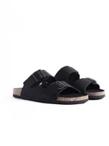 Sandalia tipo Birkenstock color negro con doble tira ajustable mediante hebillas metálicas y plantilla de corcho.