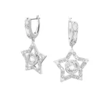 Aros colgantes Swarovski de la colección Stella, con forma de estrella calada y cristales blancos engarzados en baño de rodio.
