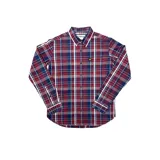 Camisa de manga larga a cuadros, color azul, rojo y blanco. Tiene cuello abotonado, bolsillo en el pecho con logo de la marca bordado en amarillo y corte clásico.