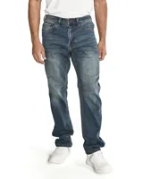 Pantalón de jean corte slim, color azul lavado, con diseño de cinco bolsillos y cierre frontal con botón y cremallera.