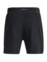 Short de running Under Armour Launch Elite, color negro, de tejido ultraligero y elástico con forro interior de malla. Cuenta con cintura elástica con cordón interno, bolsillo trasero resistente al agua y detalles reflectantes.