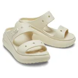 Sandalias Crocs Classic Crush color crema, con diseño de dos tiras y plataforma.