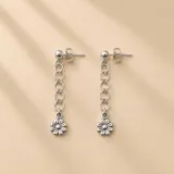 Caravanas colgantes de plata 925, con diseño de cadena de eslabones circulares y dije final en forma de flor.