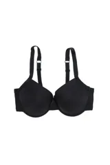 Soutien negro con copa preformada y aro, con tirantes ajustables y cierre posterior con broches.