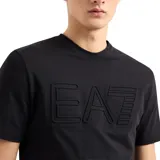 Remera EA7 Emporio Armani de manga corta y cuello redondo en color beige, confeccionada en algodón orgánico. Presenta el logo de la marca en relieve en el centro del pecho.