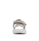 Sandalia de senderismo Columbia modelo Konos Hiker, color gris con detalles en blanco. Presenta diseño de dos correas ajustables con cierre de velcro, plantilla con tratamiento antimicrobiano y suela de caucho de alta tracción con tecnología Omni-Grip.