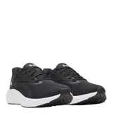 Championes de running Under Armour modelo Ascend, color negro con suela blanca. Presentan un diseño de malla transpirable con refuerzos laterales y el logo de la marca en la lengüeta y el talón.