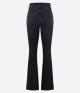 Pantalón de jean negro, corte boot cut, tiro alto, con bolsillos delanteros y traseros.