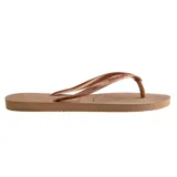 Sandalias tipo ojotas Havaianas modelo Slim, en color rosado, con tiras finas y suela de goma texturizada.