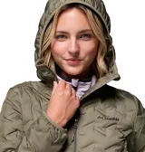 Campera técnica Columbia con tecnología Omni-Heat termorreflectante y construcción HeatSeal sin costuras. Presenta un diseño acolchado con cierre frontal, capucha integrada, bolsillos laterales con cierre y puños elásticos.