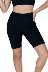 Calza corta tipo biker Everlast color negro, de tiro alto y diseño liso.