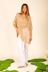 Pantalón de jean blanco, corte oxford.