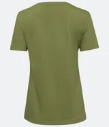 Remera básica de algodón color rosa pálido, con escote en V y mangas cortas.