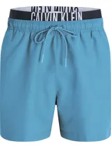Short de baño celeste con cintura elástica negra y logo de Calvin Klein en blanco.