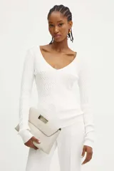 Sweater de punto color blanco, entallado, con cuello en V y escote cruzado en la espalda.