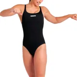 Malla de natación de una pieza Arena, color negro liso, con tirantes finos y espalda deportiva. Presenta el logo de Arena en blanco en el pecho.