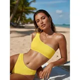 Conjunto de bikini texturado color tostado, compuesto por un top de un solo hombro y bombacha vedetina tiro medio.