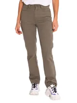 Pantalon de estilo utilitario color verde oliva, con diseño de doble panel en la parte frontal, cierre con cremallera y broche, y cinco bolsillos funcionales.