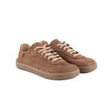Championes urbanos Delta Barefoot de cuero natural color marrón, con cordones beige y suela de goma al tono.