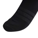 Pack de tres pares de medias deportivas Adidas de caña media, color negro con logo de la marca bordado en blanco y detalle de tres bandas en el empeine.
