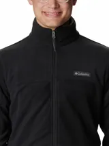 Polar Columbia Basin Trail III Full Zip para hombre, color negro, con cierre frontal completo y cuello alto. Presenta un tejido liso y suave, con bolsillos laterales con cierre.