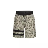 Short de baño Hurley de color beige con estampado estilo tatuaje de calaveras, flores y otros motivos en negro, cintura negra con cordón ajustable y dos bandas negras horizontales en la pierna izquierda.