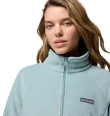 Campera de polar Columbia con cierre frontal completo, cuello alto, bolsillos laterales con cierre y puños elásticos.