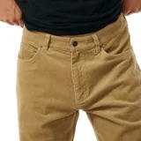 Pantalón largo de pana color mostaza, corte recto, con bolsillos laterales y traseros.