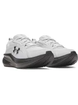 Championes de running Under Armour Assert 11 para hombre, de color gris claro con detalles en negro. Cuentan con capellada de malla transpirable, superposiciones de cuero y entresuela con amortiguación Charged+.