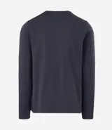 Remera térmica de manga larga y cuello redondo, confeccionada en tejido técnico ligero de poliéster y elastano. Diseño liso y ajustado, ideal para actividades deportivas.