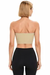 Soutien strapless color piel, de diseño liso y ajuste cómodo sin tirantes.
