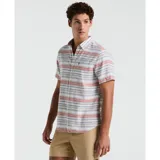 Camisa de manga corta con rayas horizontales en tonos blanco, rojo, azul y beige.