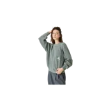 Sweater de punto color verde, con cuello redondo, mangas raglán y pequeño logotipo bordado en el pecho.