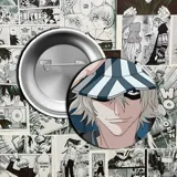 Pin metálico con ilustración de Ichigo Kurosaki en su forma Hollow.