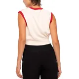 Chaleco tejido Fila color crema con cuello en V y ribetes rojos.