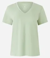 Remera basica Marfinno de color verde menta, confeccionada en algodon, con escote en V y mangas cortas de corte regular.