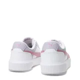 Championes urbanos Puma modelo Carina Mía, de diseño plataforma con base blanca. Presentan una combinación de colores blanco, lila y detalles en rosado, con el logo de la marca en el lateral y la lengüeta.
