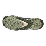 Championes de trekking y trail running Salomon XA Pro 3D V9, color verde militar y negro, con diseño resistente, suela All Terrain Contagrip y tecnología 3D Advanced Chassis.
