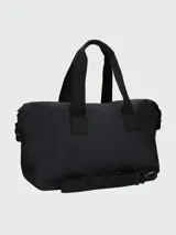 Bolso tipo tote de la marca Boss, color negro, con diseño minimalista, logo grabado en el frente, doble asa de mano y correa desmontable.