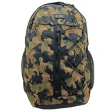Mochila Converse modelo Transition con estampado camuflado en tonos verdes, marrones y negros. Cuenta con un compartimento principal con cierre, un bolsillo frontal vertical con cierre, bolsillos laterales de malla y un sistema de cordón elástico frontal para ajuste. Incluye parche con logo de la marca en la parte superior.