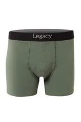 Bóxer de algodón color verde militar, de corte ajustado, con cintura elástica negra y logo de la marca en contraste.