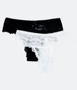 Pack de dos bombachas tipo bikini confeccionadas en encaje floral, una en color negro y otra en color blanco, con pequeño lazo decorativo en la cintura.
