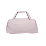 Bolso Under Armour unisex, modelo Undeniable 5.0, color gris con detalles en negro y amarillo. Cuenta con tecnología UA Storm repelente al agua, paneles inferiores y laterales resistentes, bolsillo ventilado para ropa o calzado, bolsillos interiores para organización, bolsillo frontal con cierre, doble bolsillo para botella de agua y correa ajustable para el hombro.