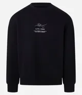 Buzo de cuello redondo y manga larga, confeccionado en algodón con felpa. Presenta un diseño minimalista con un bordado gráfico tribal y el texto 'Regret Nothing' en el centro del pecho.